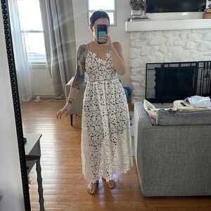 L'Atiste by Amy White Crochet Floral Lace Over Tan Lining Midi Dress